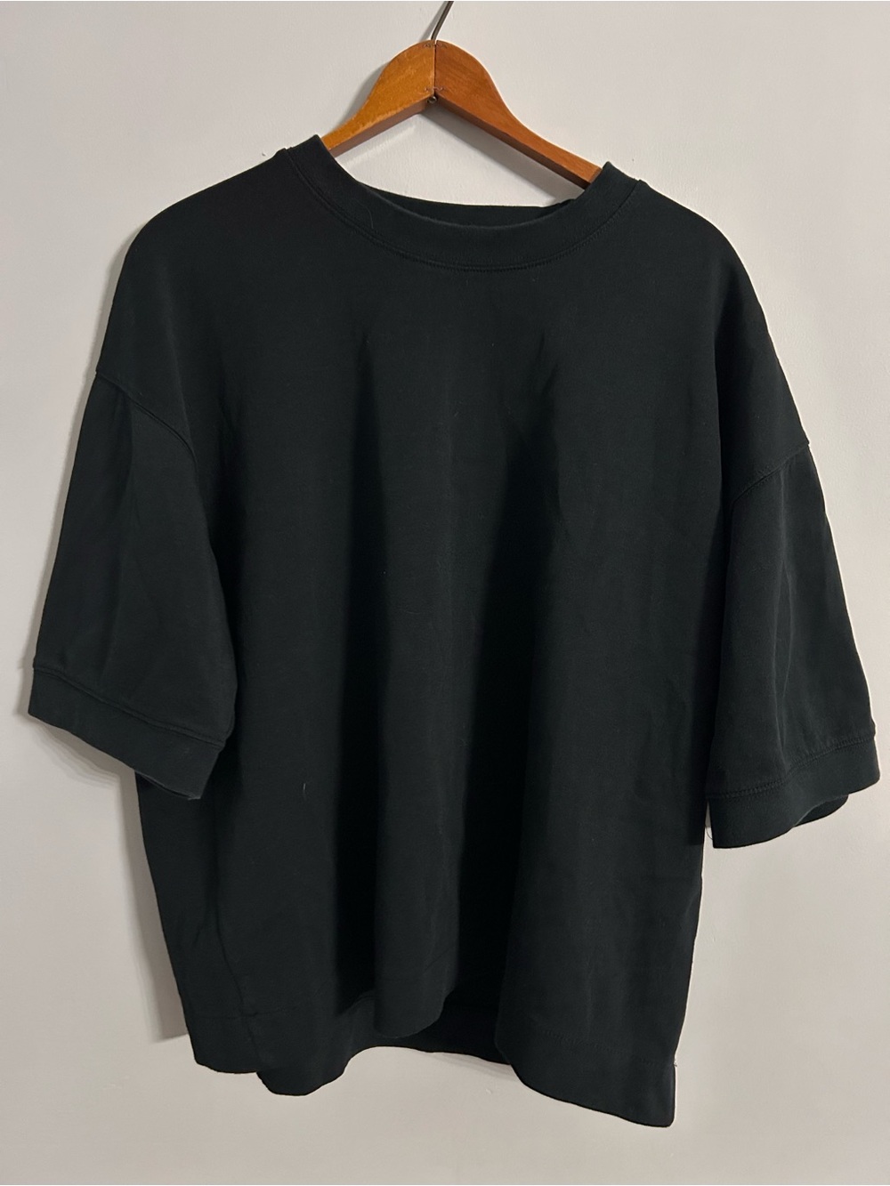 Amongst Others Boxy Fit T-Shirt Men’s XL Black Short Sleeve